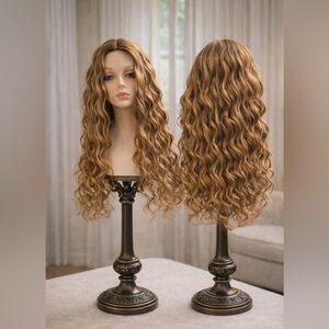 Hairuwear Curly Girlie Wig